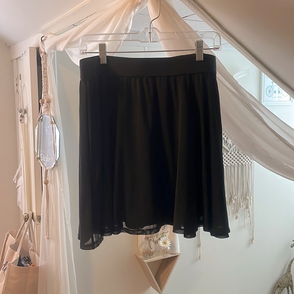 Joe Boxer black flowy/sheer A line elastic band skirt Size XL - Picture 1 of 5